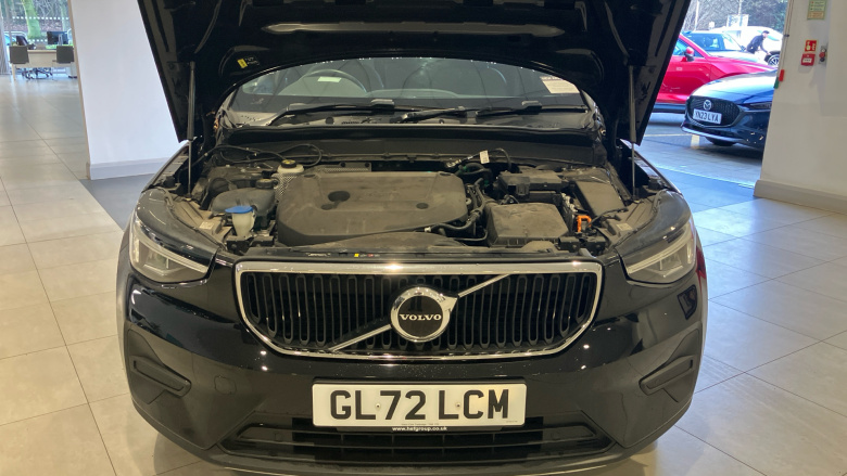 Volvo XC40 2.0 B3P Core 5dr Auto Petrol Estate